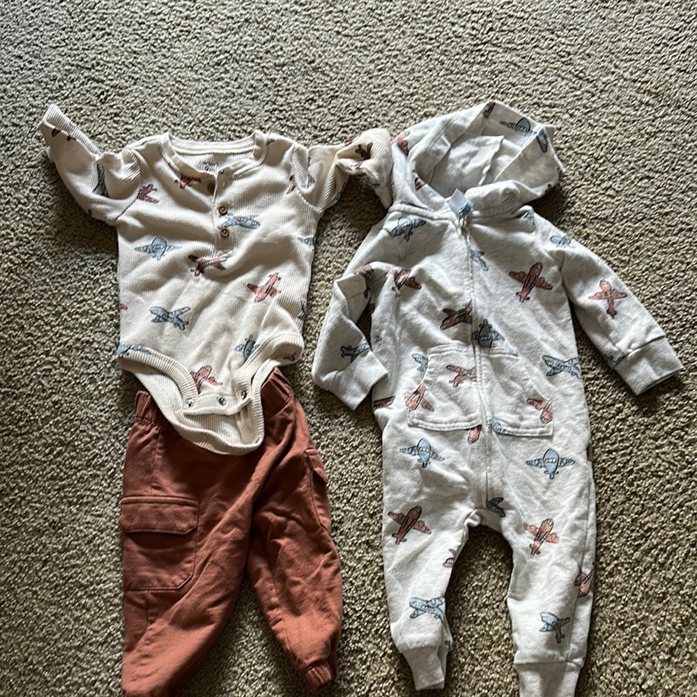 Carter's Cream and Gray Bodysuit Set